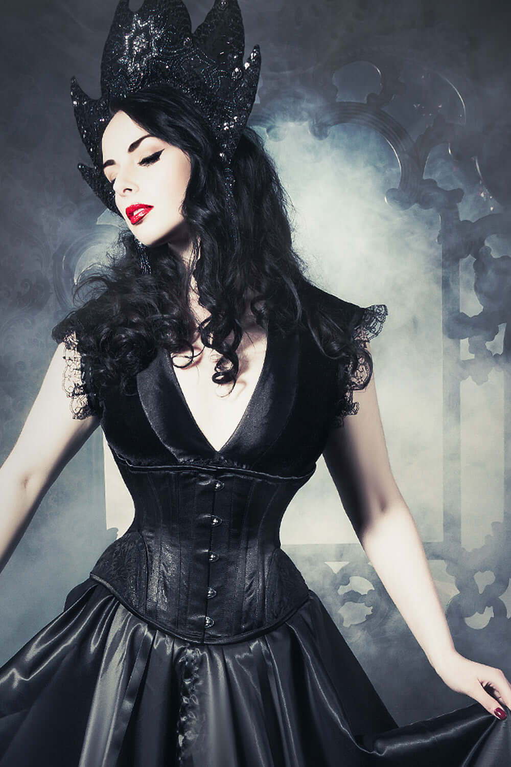 Black Underbust With Contrast Brocade Hip Panel And Curved Hem