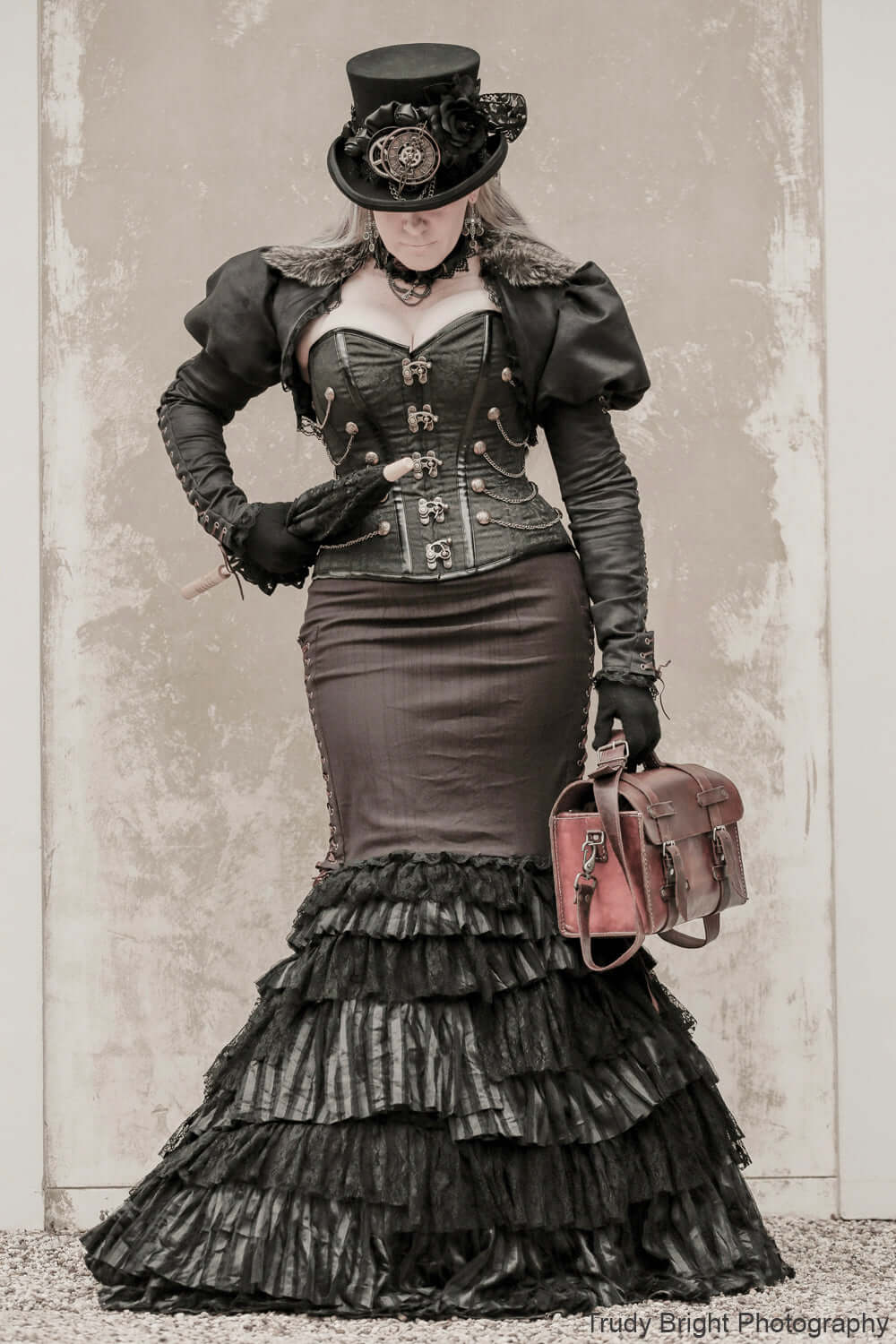 Black Steampunk Corset With Chains