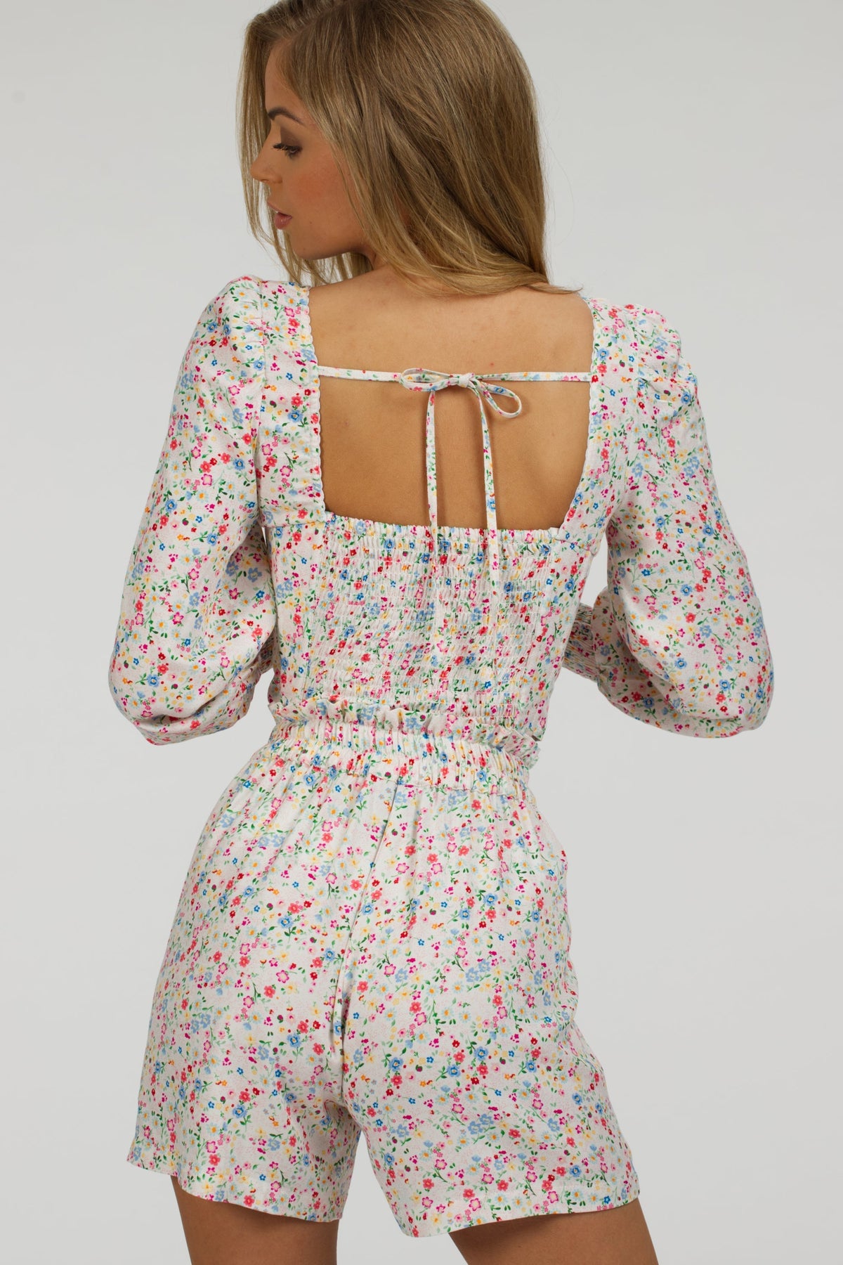 Calla Ditsy Viscose Elasticated Paperbag Shorts