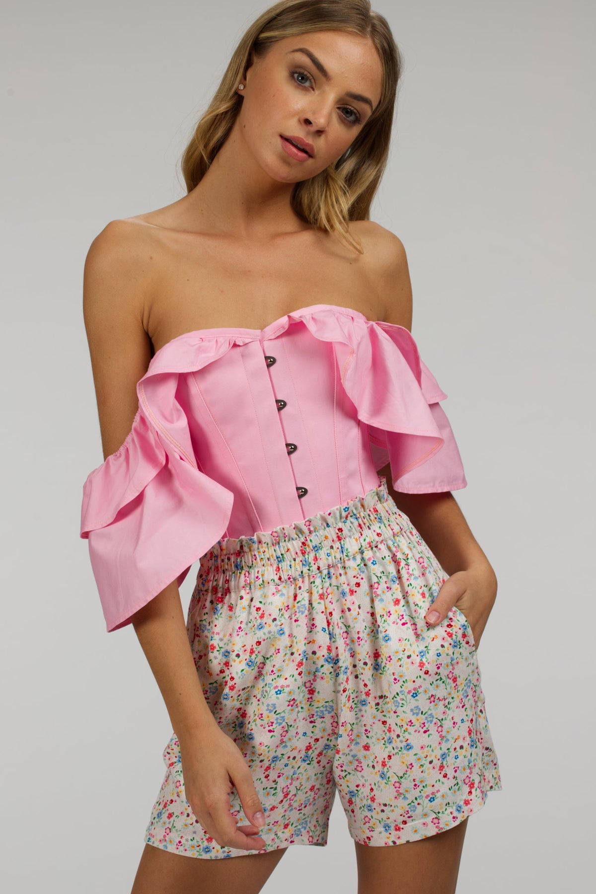Calla Ditsy Viscose Elasticated Paperbag Shorts